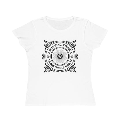 Inspirational Quote T-Shirt for Women - 'Amor Vincit Omnia' Classic Tee